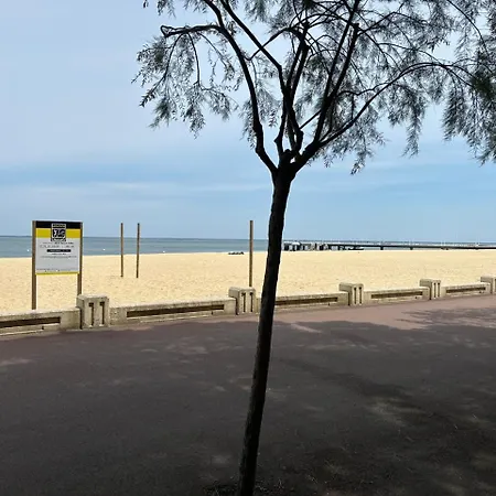 3 Pieces Avec Terrasse Entre Et Centre Apartment *