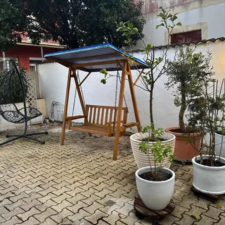 3 Pieces Avec Terrasse Entre Et Centre Apartmán