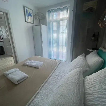 3 Pieces Avec Terrasse Entre Et Centre Lejlighed Arcachon