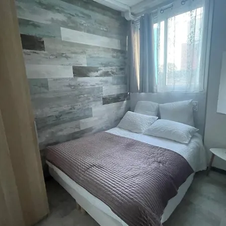 3 Pieces Avec Terrasse Entre Et Centre Apartment *